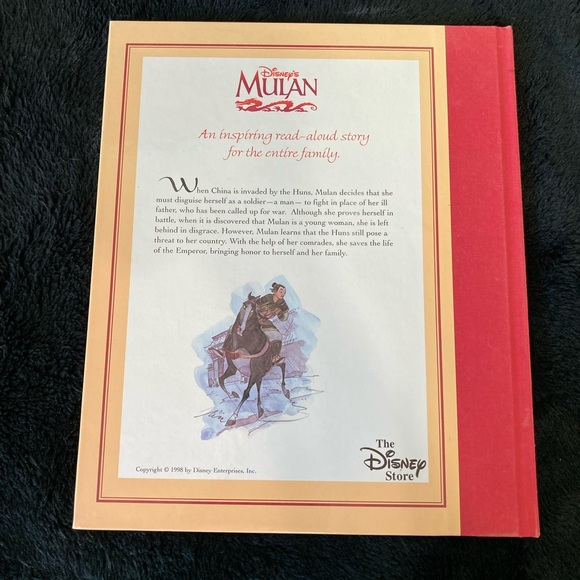 Disney’s Mulan picture book - Picture 2 of 9